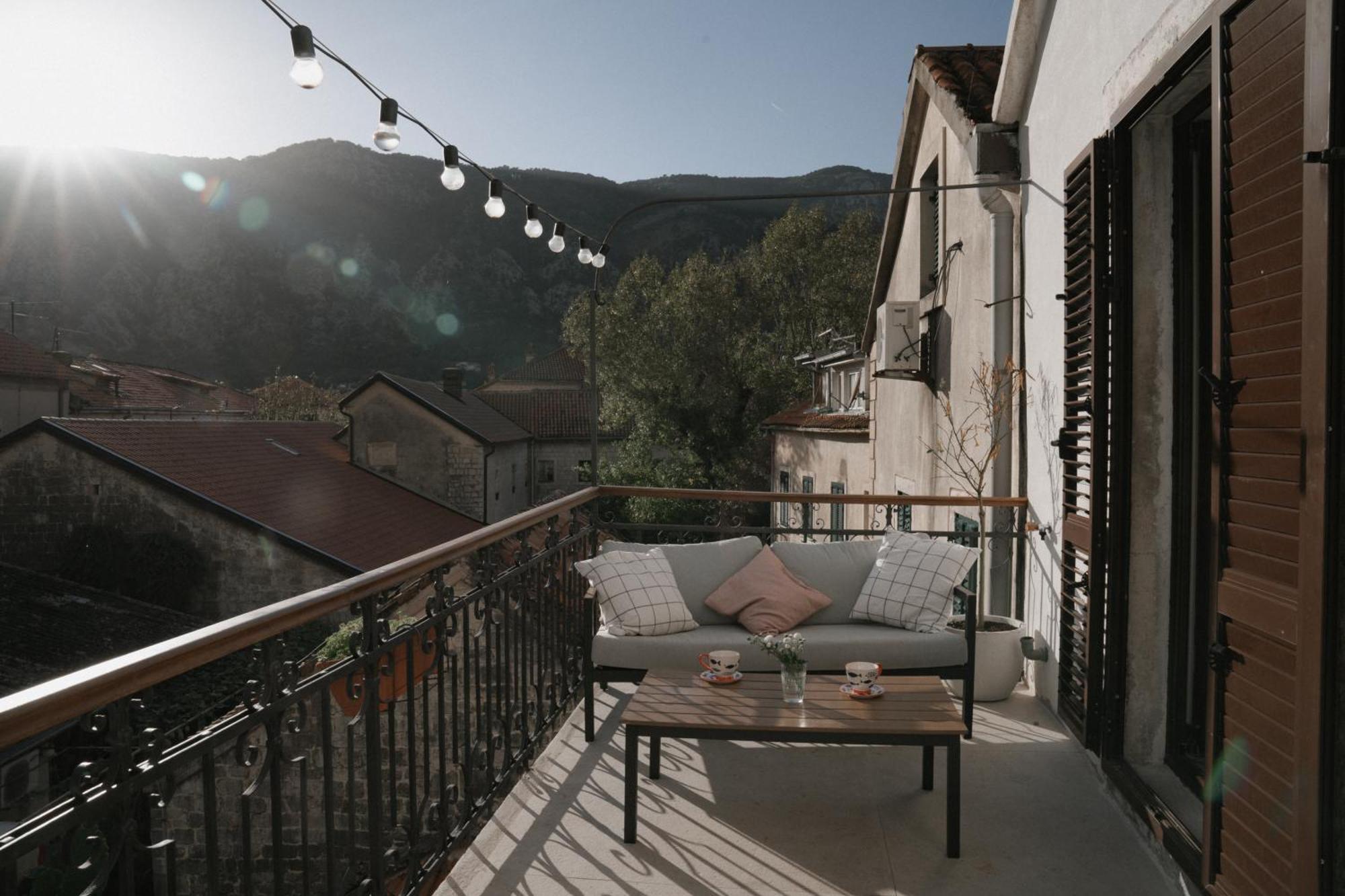 Nest 382 Leilighet Kotor Eksteriør bilde